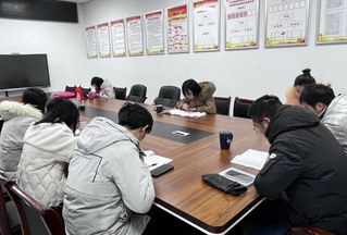 楊思亮為我係輔導員作專業認證學...